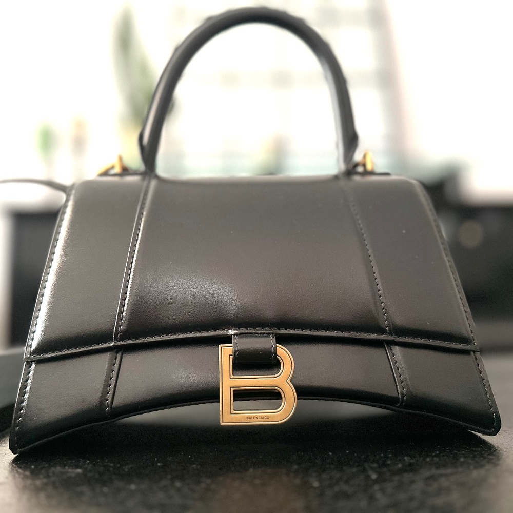 BRAND NEW WOMEN'S HOURGLASS HANDBAG SMALL IN BLACK
